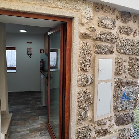 Villa Casinhas Da Aldeia-Casa Da Xiquita Seia Exterior foto